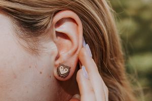 Drevené náušnice Wise Owl Earrings