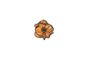 Drevená brošňa Kvet islandského maku